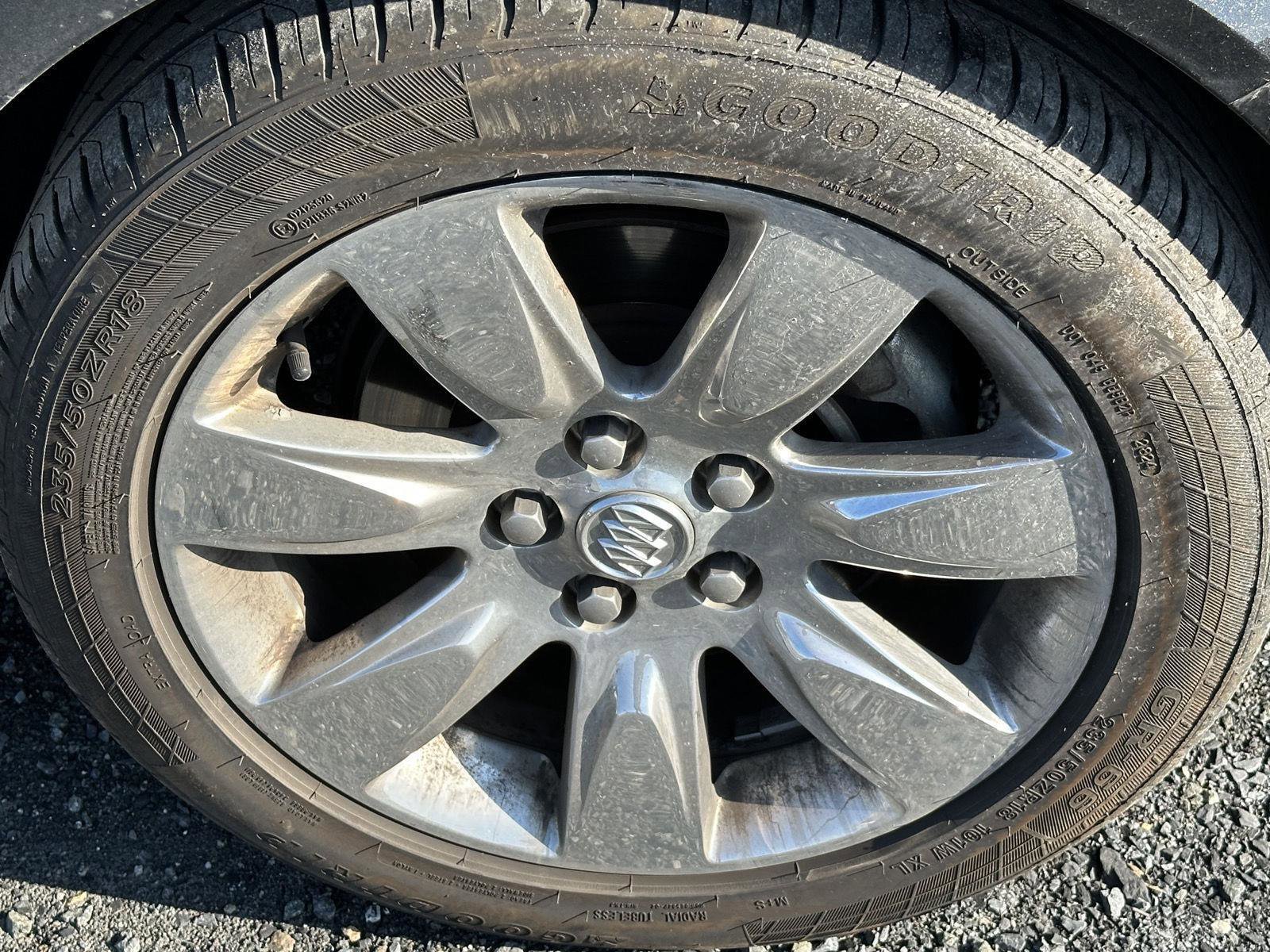 Used 2015 Buick Regal Leather image 10