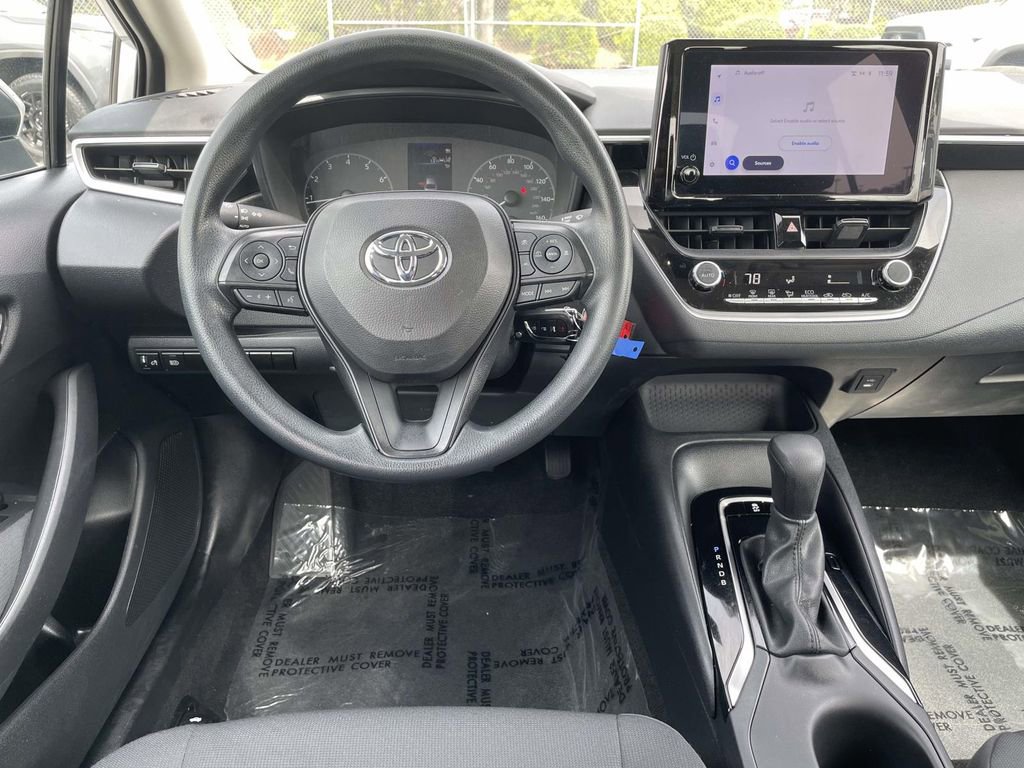 Used 2024 Toyota Corolla LE image 17