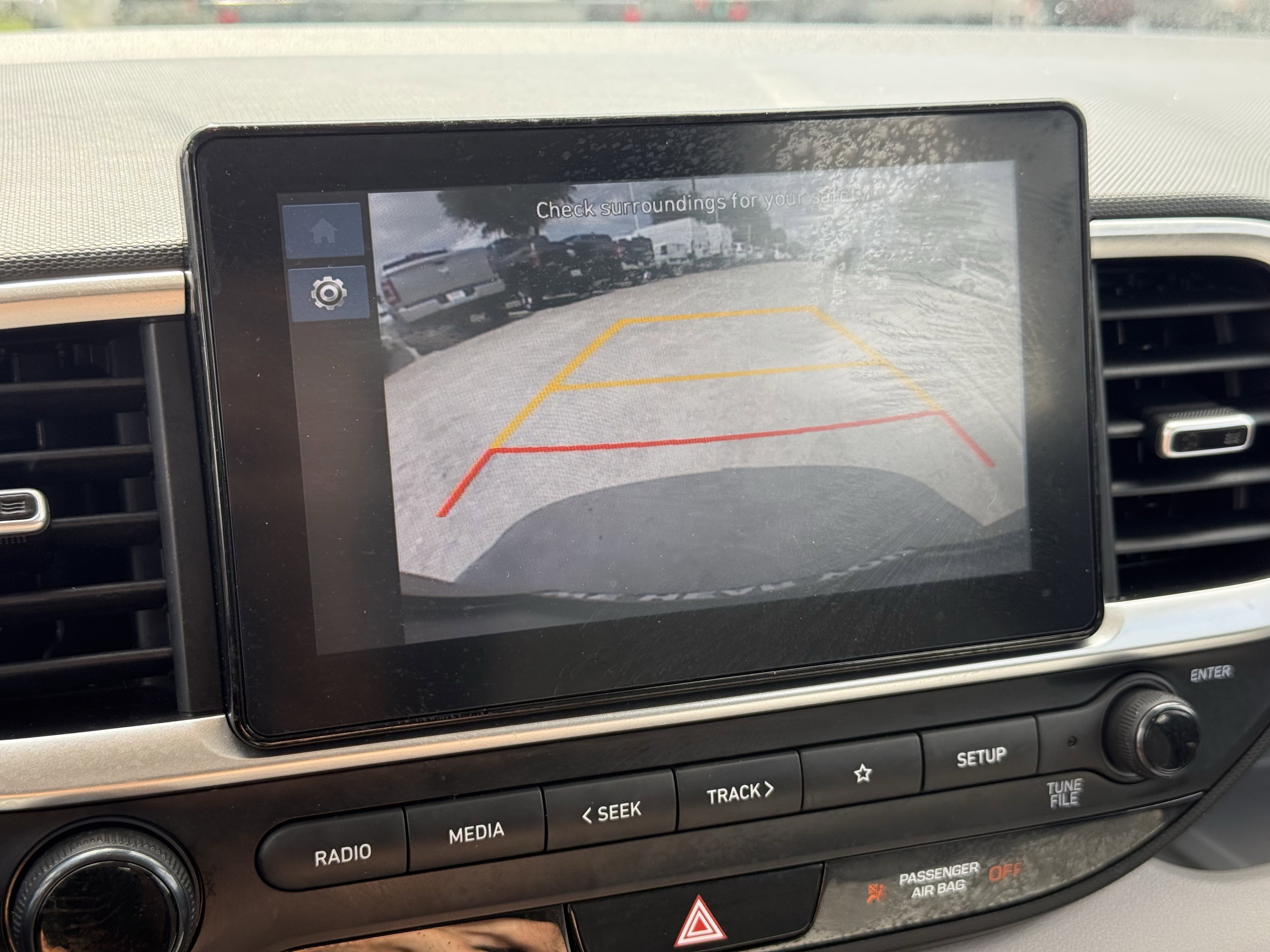 Used 2025 Hyundai Venue SEL FWD image 22
