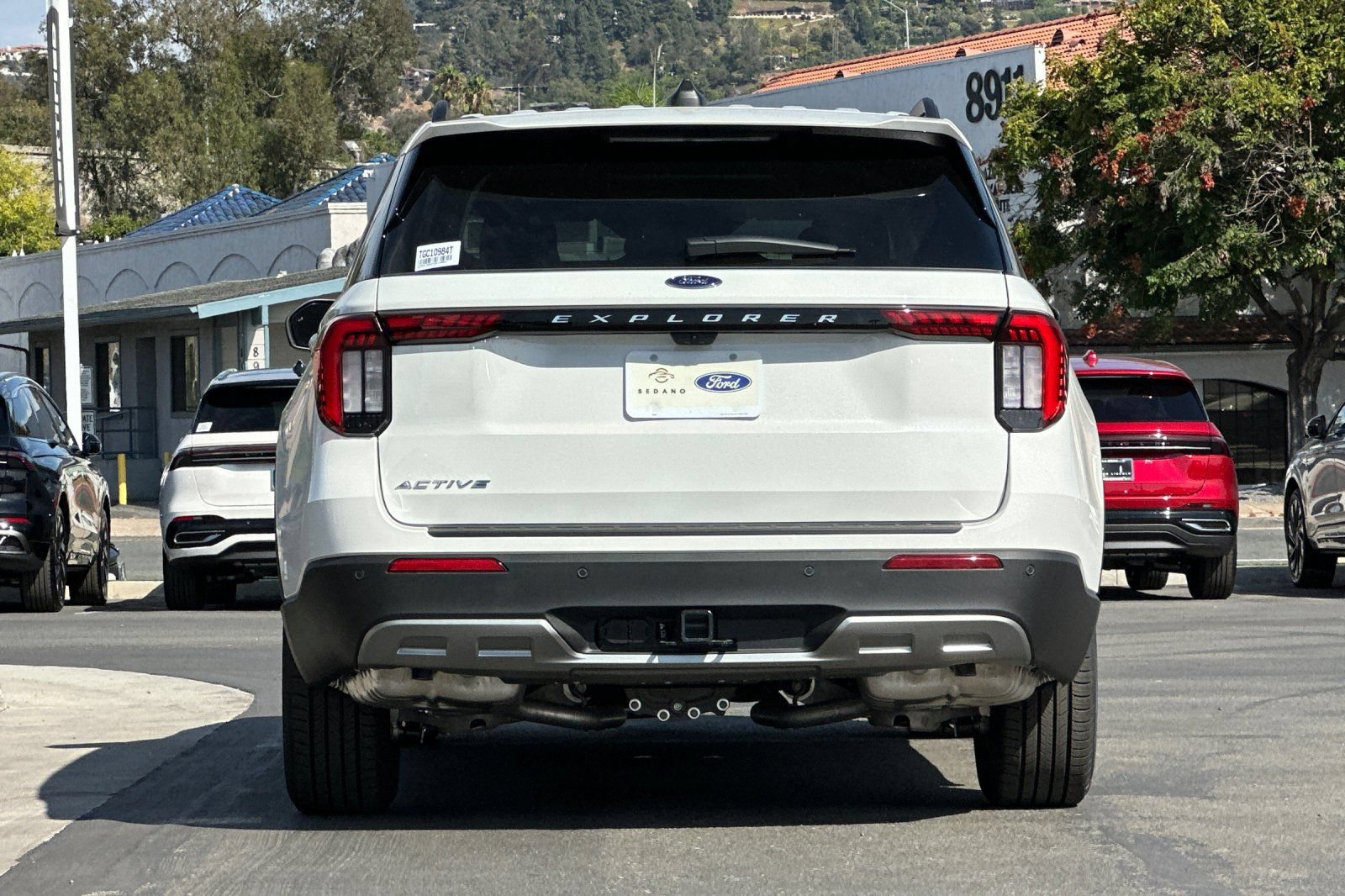 New 2026 Ford Explorer Active w/ Active Comfort Package RWD image 4