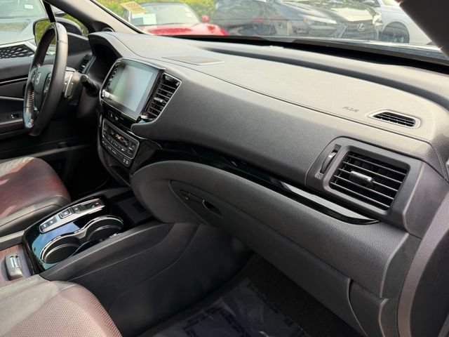 Used 2023 Honda Ridgeline Black Edition image 19