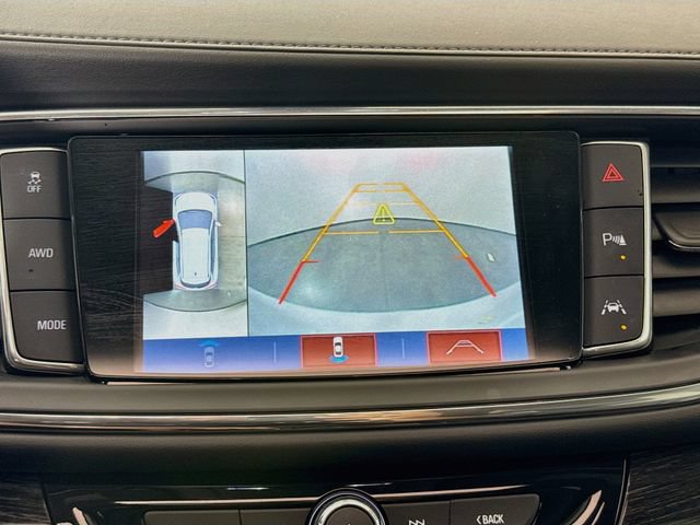 Used 2019 Buick Enclave Avenir w/ Avenir Technology Package AWD/4WD image 18