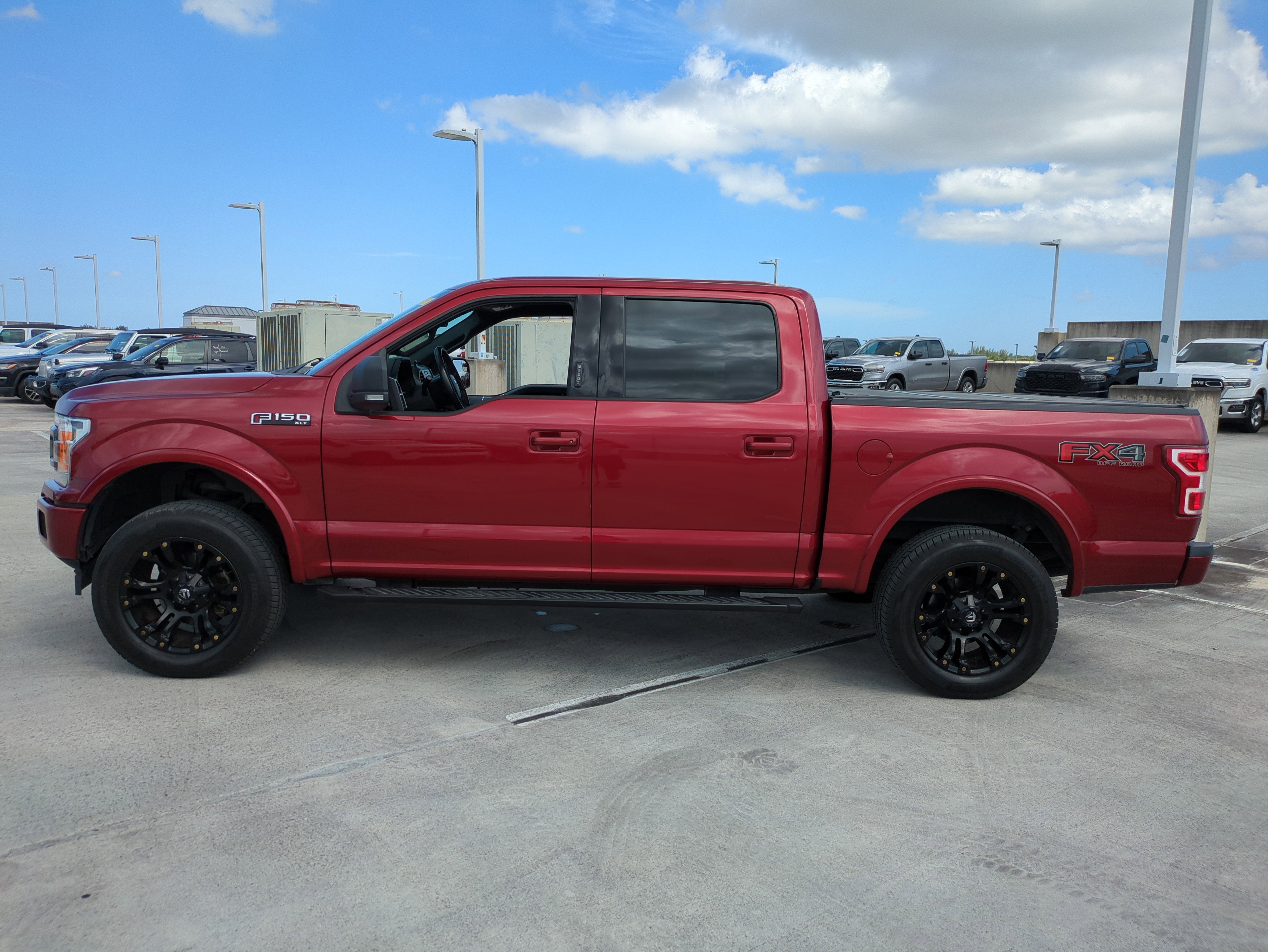 Used 2018 Ford F150 XLT w/ Equipment Group 302A Luxury image 8