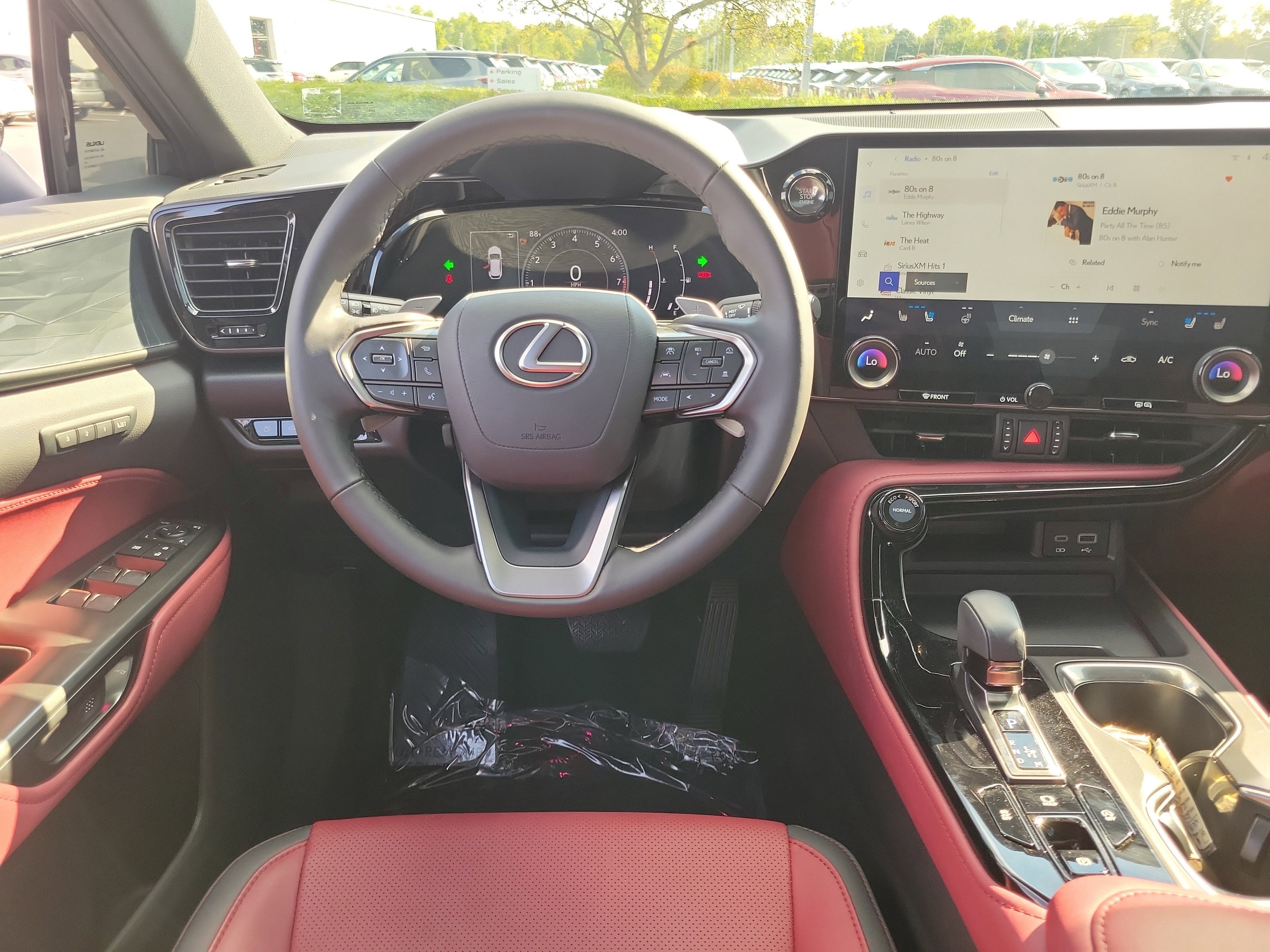 Used 2025 Lexus NX 250 FWD w/ Premium Package image 10