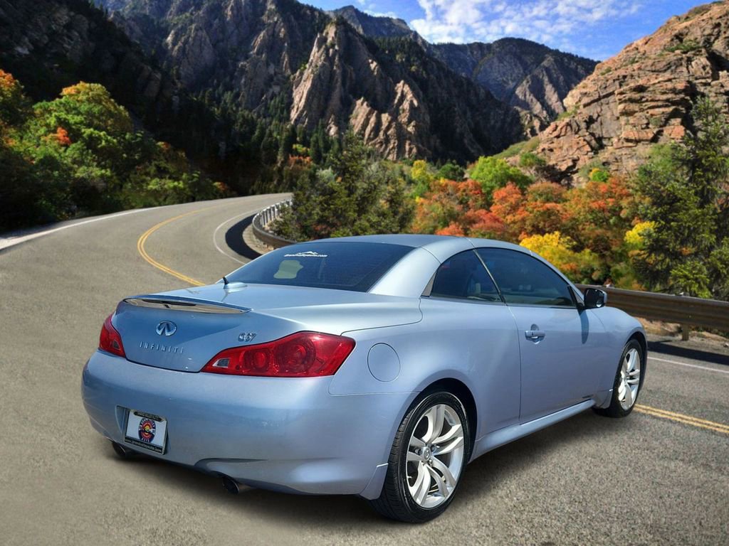 Used 2009 INFINITI G37 Convertible w/ Premium Pkg RWD image 4