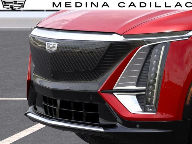 New 2027 Cadillac Lyriq Luxury w/ LPO, Floor Liner Package AWD/4WD image 14