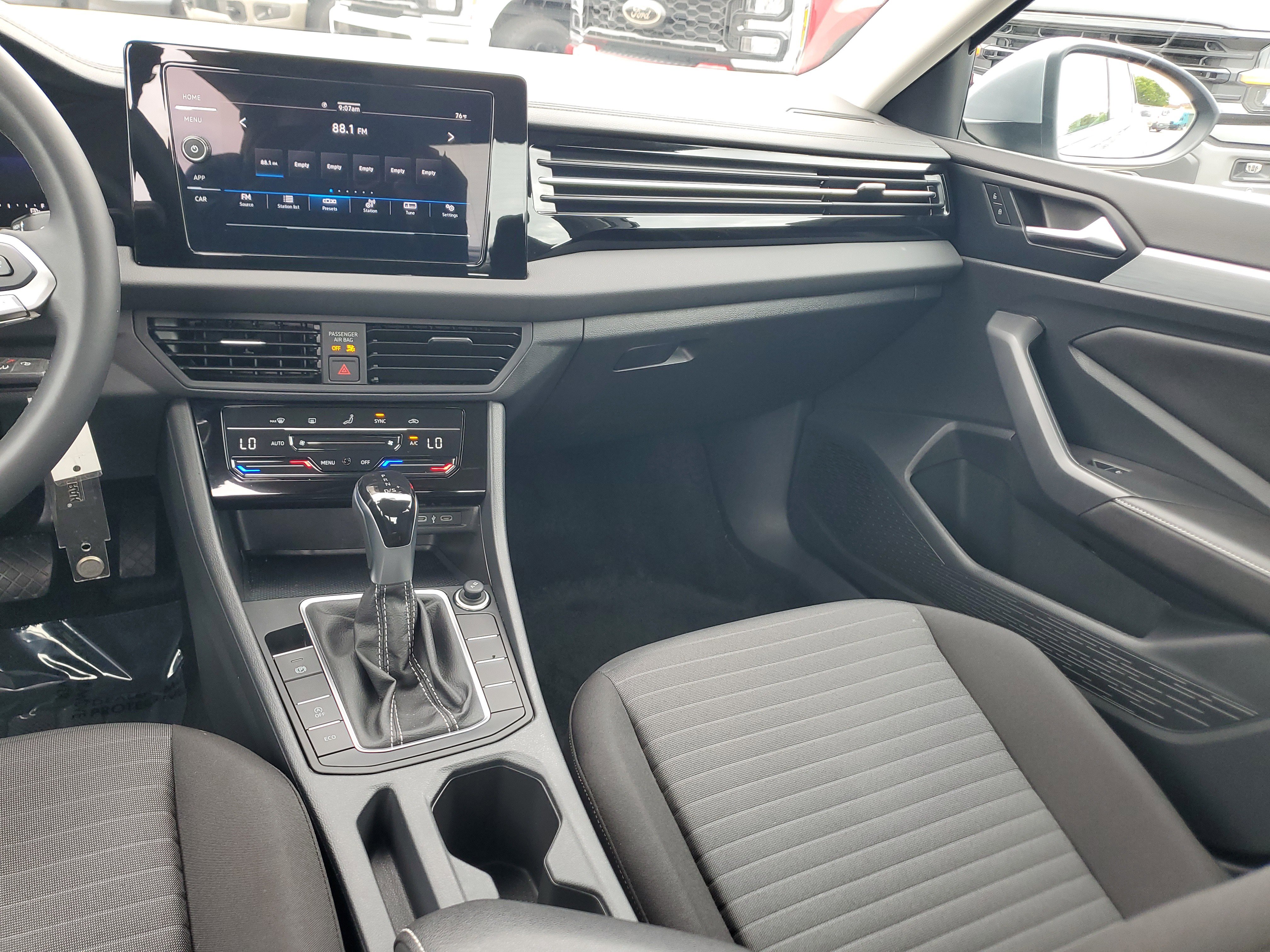 Used 2025 Volkswagen Jetta S image 15