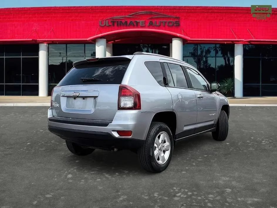 Used 2014 Jeep Compass Sport w/ Power Value Group FWD image 3