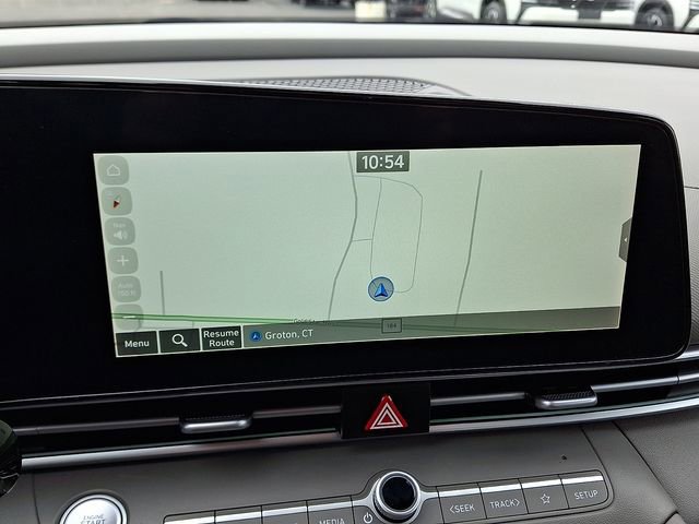 Used 2024 Hyundai Elantra SEL w/ Convenience Package image 17