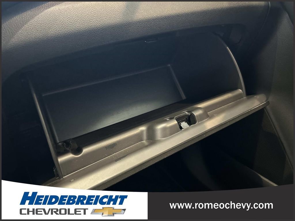 Certified 2022 Chevrolet Trax LT w/ LT Convenience Package image 26