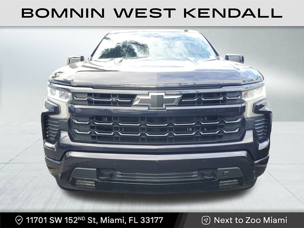 Used 2022 Chevrolet Silverado 1500 RST w/ Convenience Package II image 2