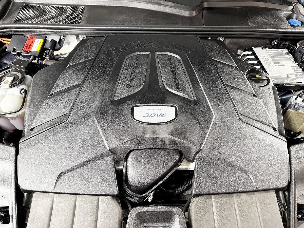 Used 2019 Porsche Cayenne AWD/4WD image 20