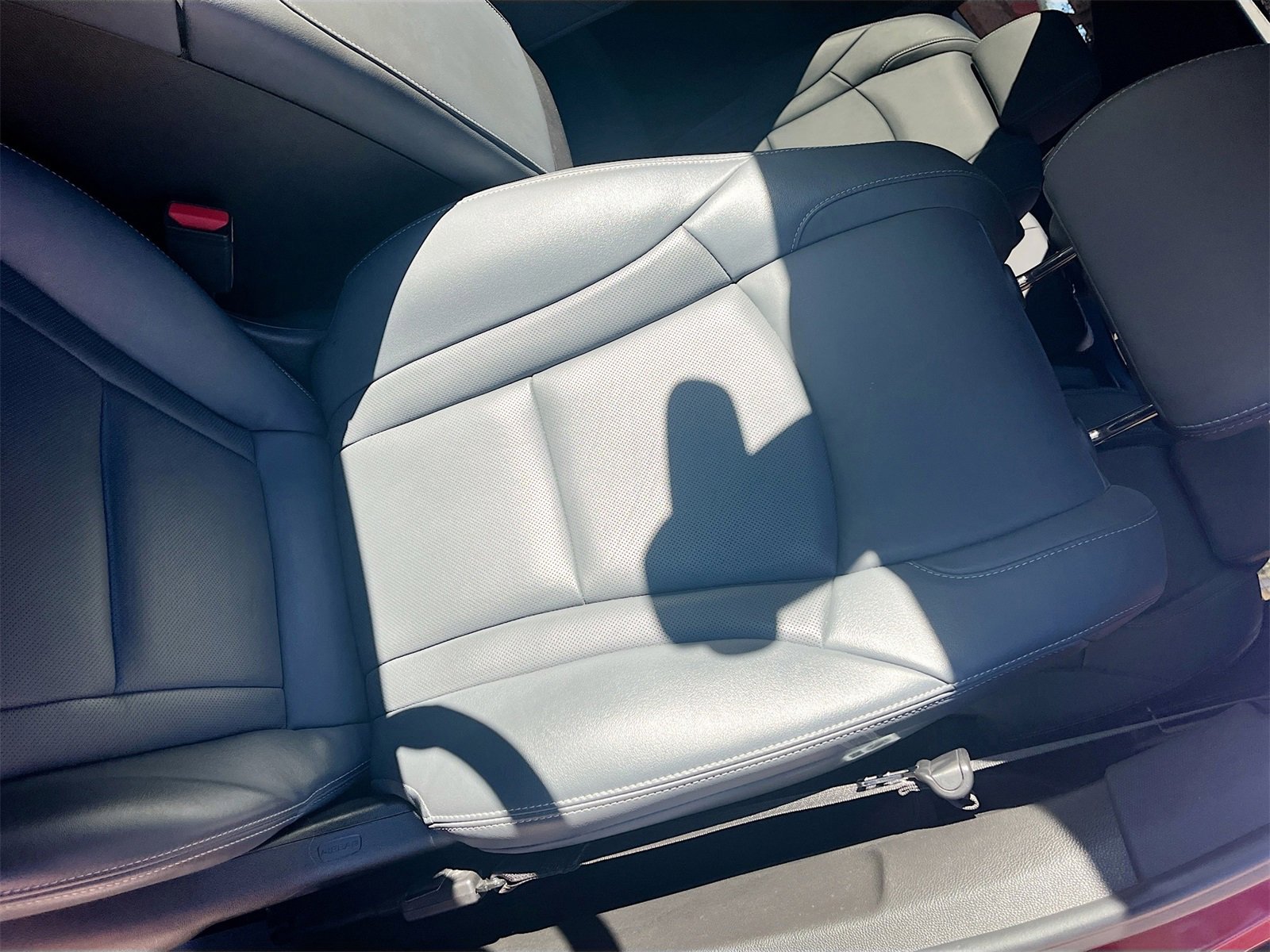 Used 2024 Buick Enclave Essence w/ Experience Buick Package image 18