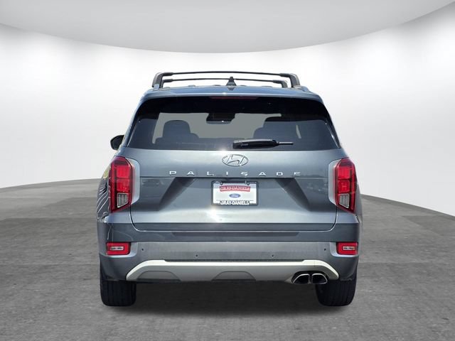 Used 2022 Hyundai Palisade SEL w/ Premium Package FWD image 5