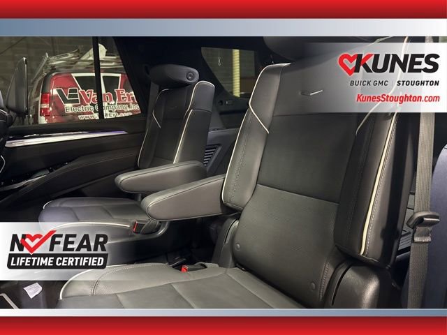 Used 2025 Cadillac Escalade Sport w/ Touring Package AWD/4WD image 19