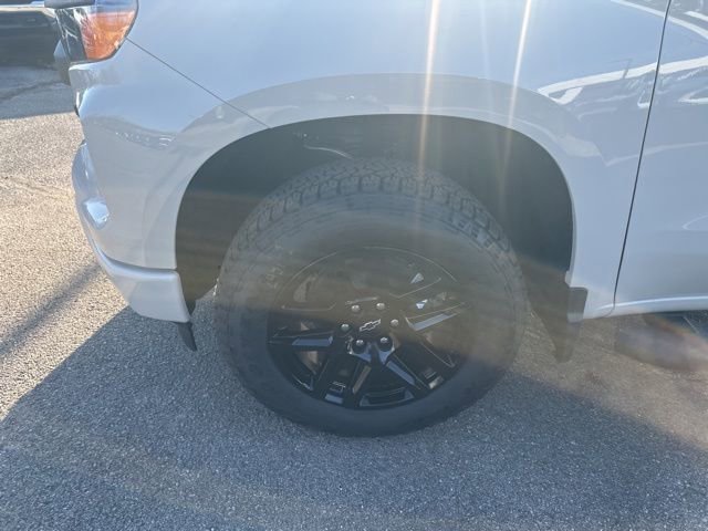 New 2026 Chevrolet Silverado 1500 Custom w/ Turbomax Blackout Package image 10
