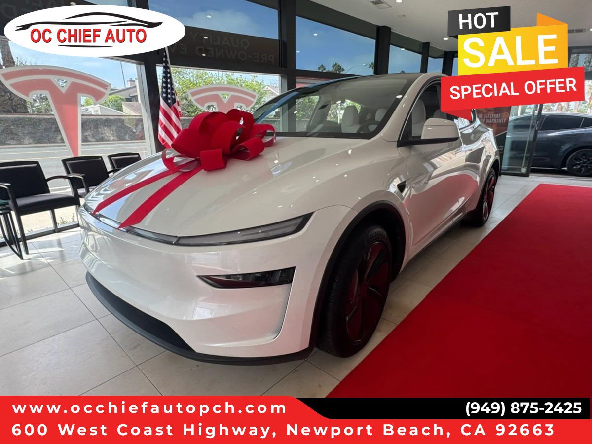 Used 2026 Tesla Model Y 2WD image 1