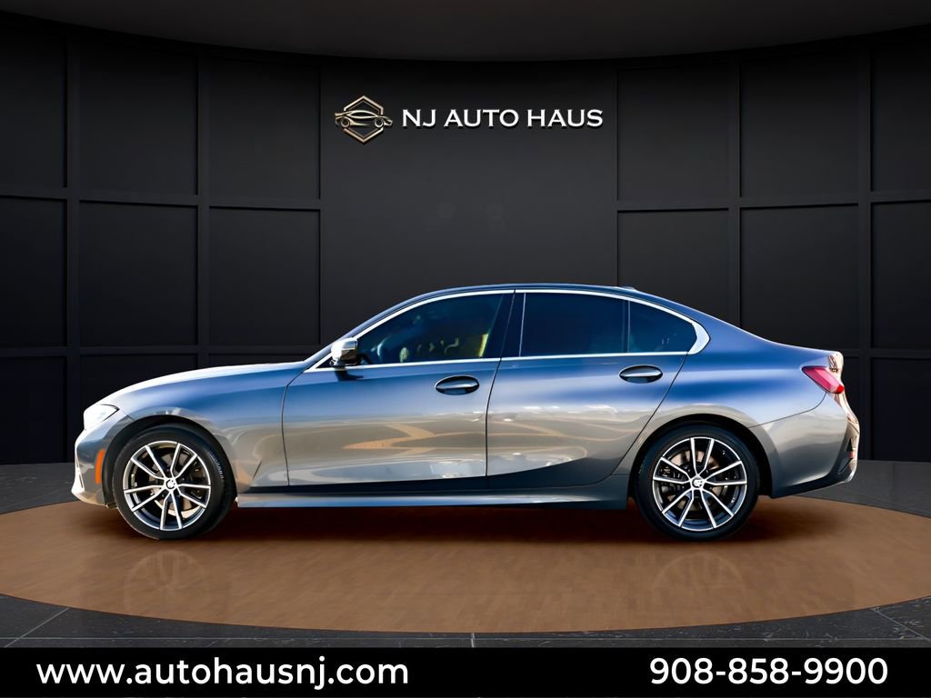 Used 2022 BMW 330i Sedan RWD image 5