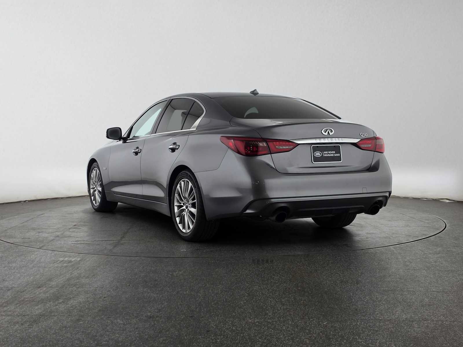 Used 2019 INFINITI Q50 Luxe RWD image 3