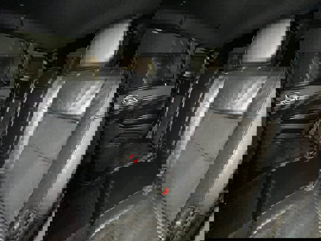 Used 2018 Jeep Grand Cherokee Altitude image 24