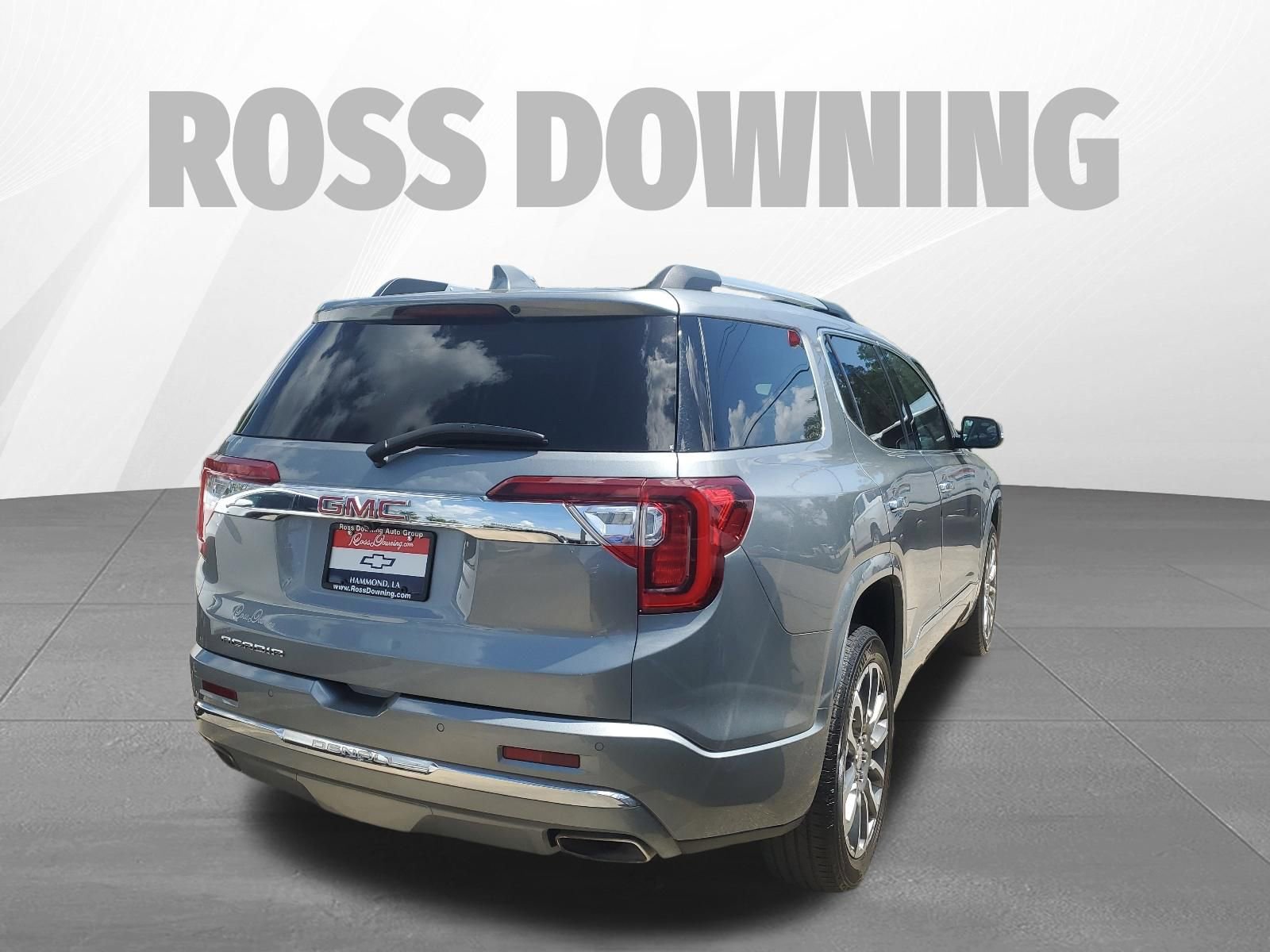 Used 2023 GMC Acadia Denali w/ LPO, Floor Liner Package image 4