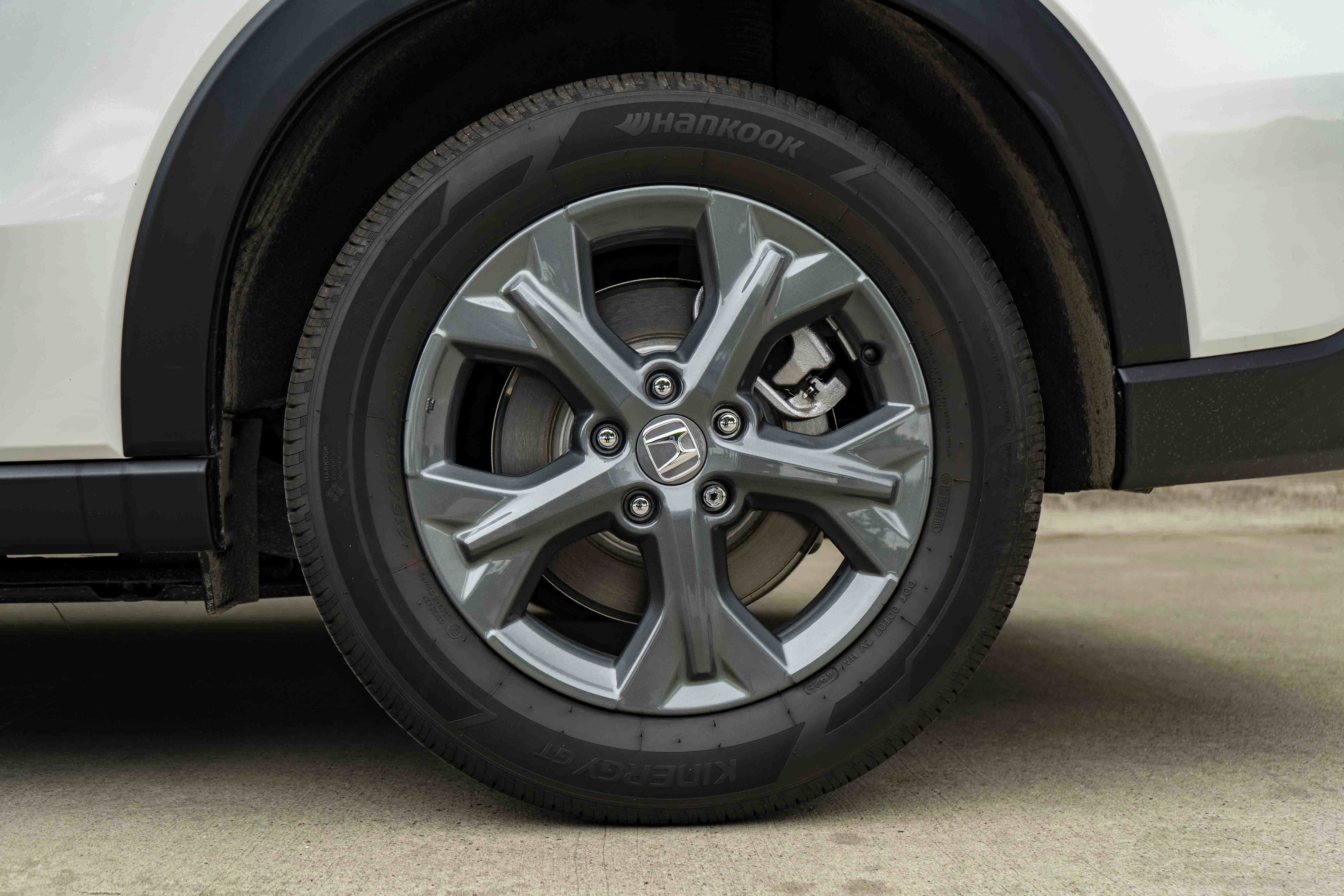 Certified 2026 Honda HR-V LX image 14