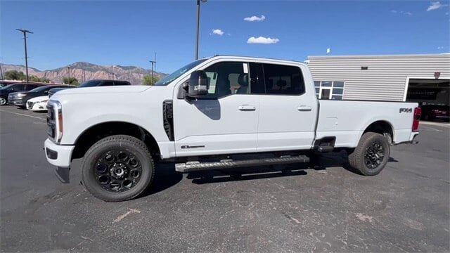 New 2025 Ford F350 Lariat w/ Lariat Ultimate Package image 4