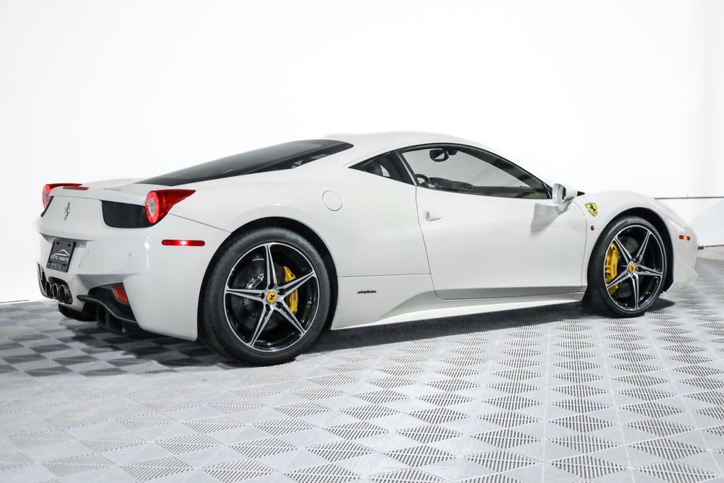 Used 2012 Ferrari 458 Italia Coupe image 4
