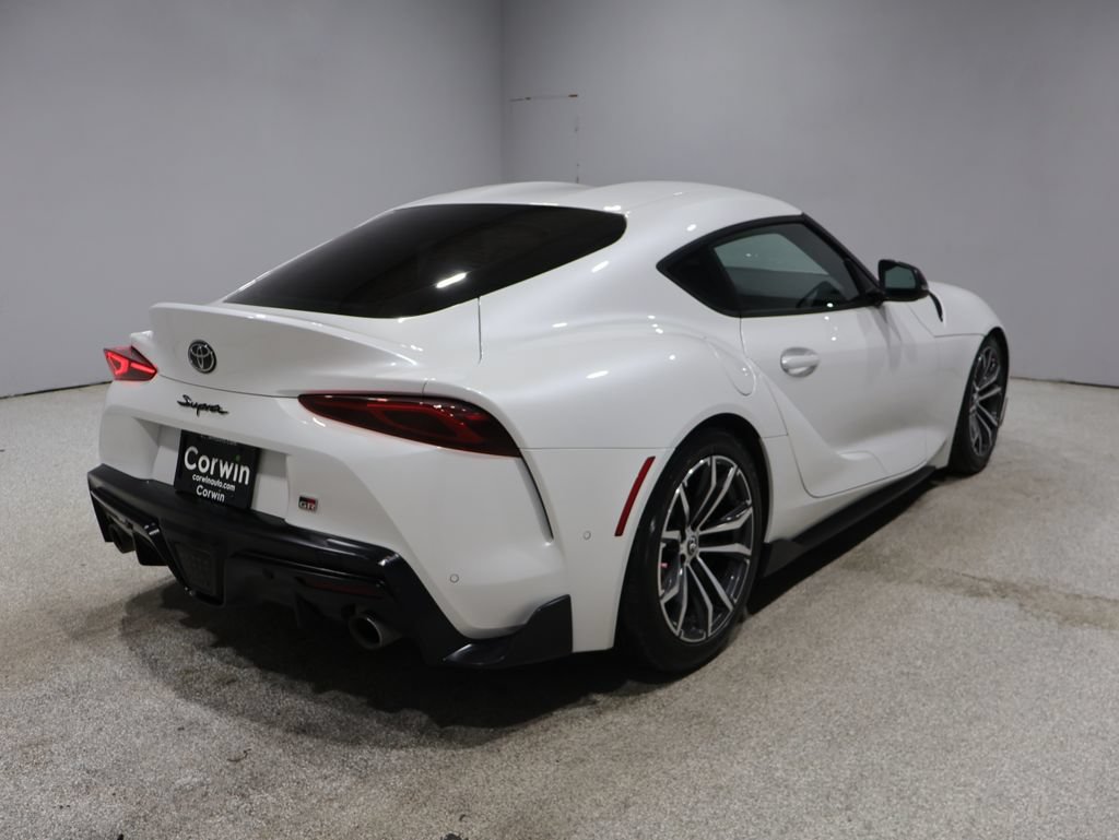 Used 2021 Toyota Supra w/ Safety & Technology Package RWD image 2