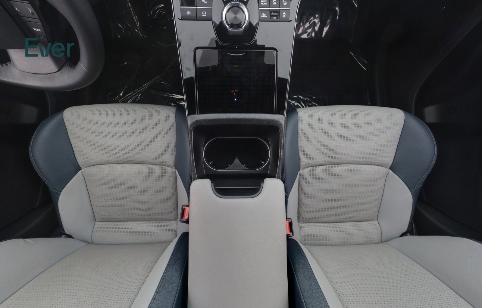 Used 2023 Subaru Solterra AWD image 24