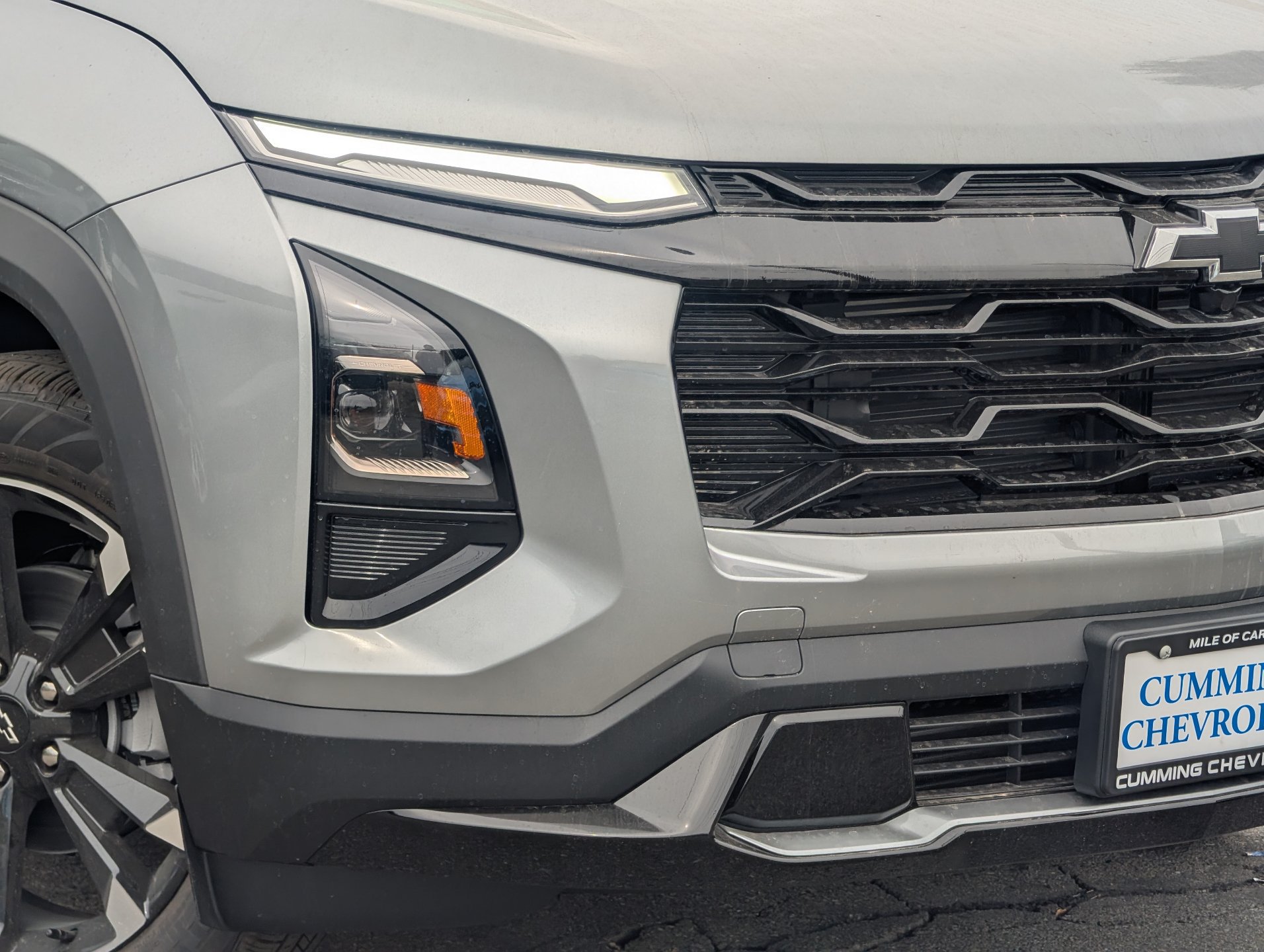 New 2027 Chevrolet Equinox RS FWD image 3