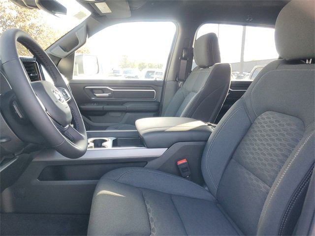 New 2026 RAM 1500 4x4 Crew Cab image 10