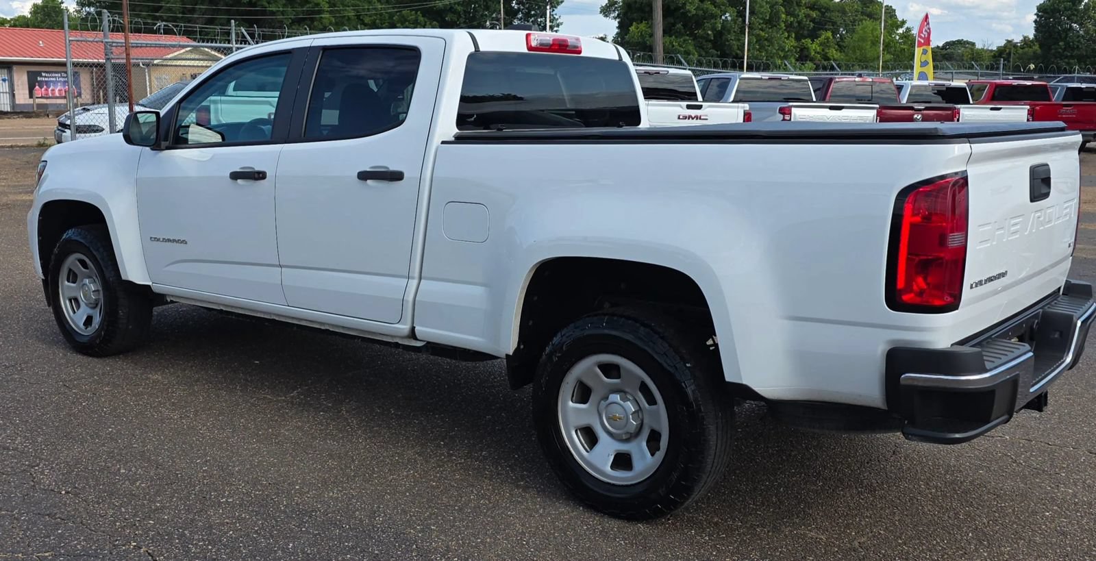 Used 2022 Chevrolet Colorado W/T w/ WT Convenience Package RWD image 5