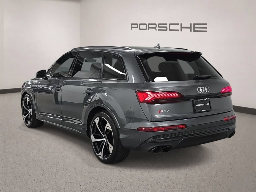 Used 2024 Audi SQ7 Prestige w/ Prestige Package AWD/4WD image 3