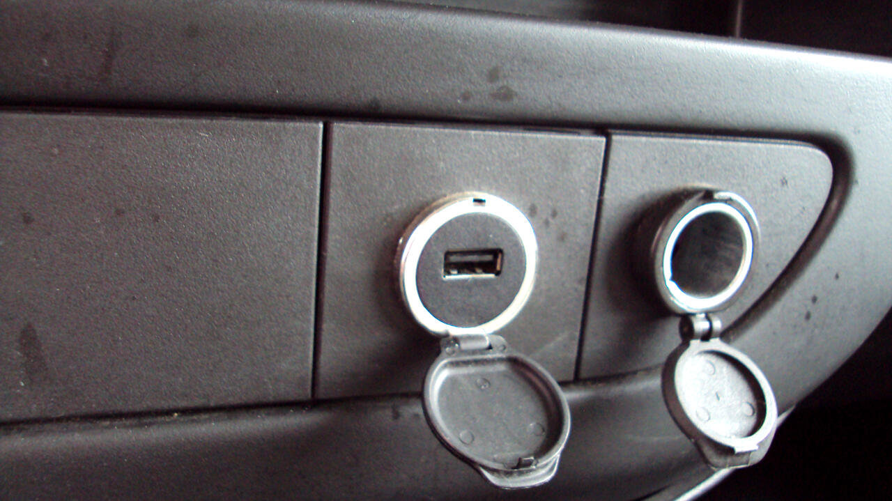 Used 2013 Chevrolet Express 1500 LS image 23