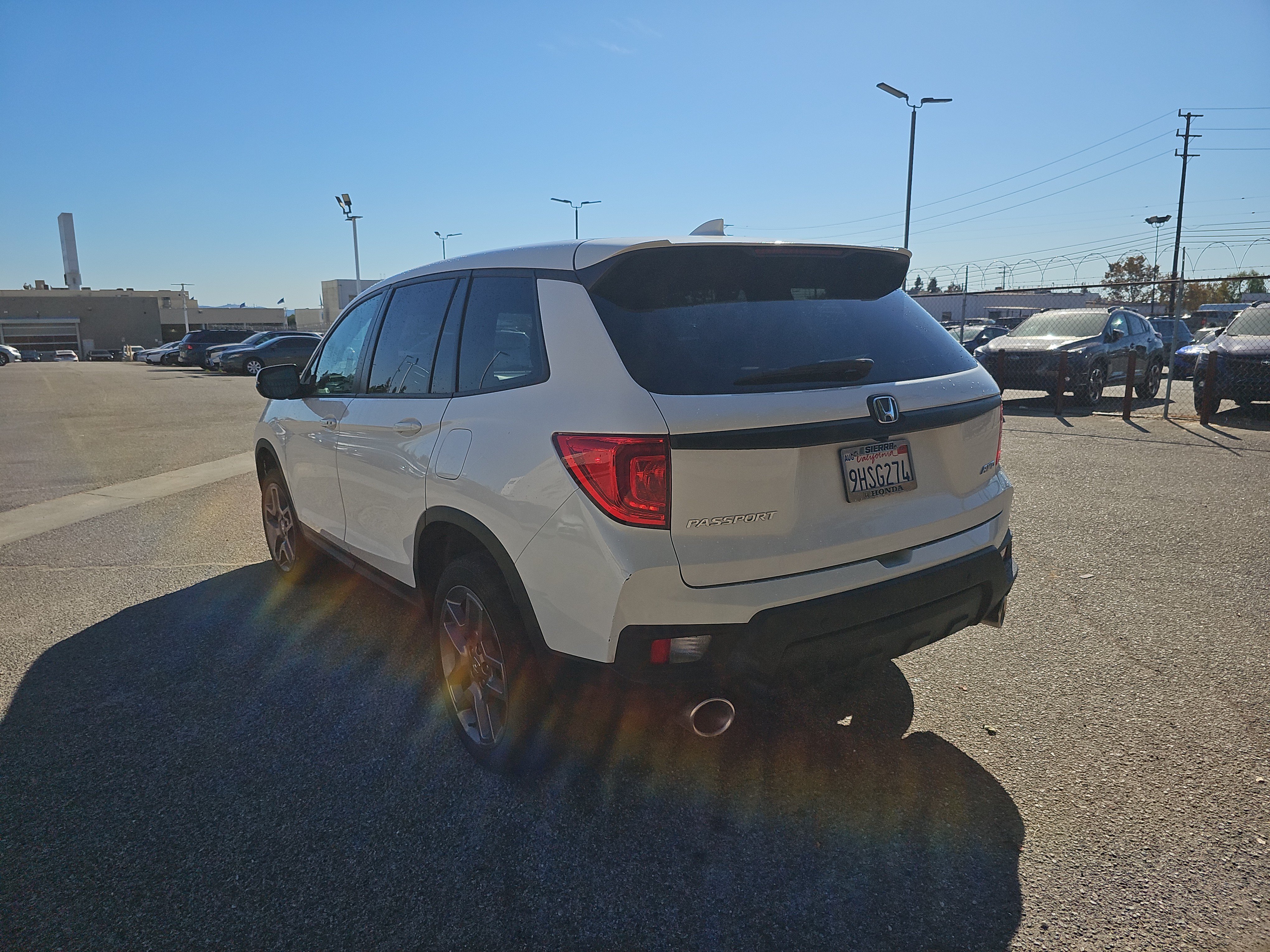 Used 2023 Honda Passport EX-L image 6