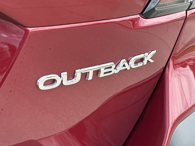 Used 2025 Subaru Outback Premium AWD/4WD image 14