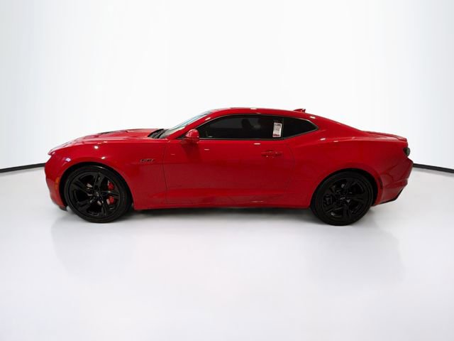 Used 2021 Chevrolet Camaro LT w/ RS Package RWD image 4