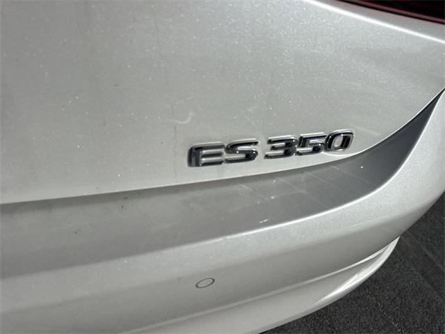 Certified 2024 Lexus ES 350 w/ Premium Package image 25