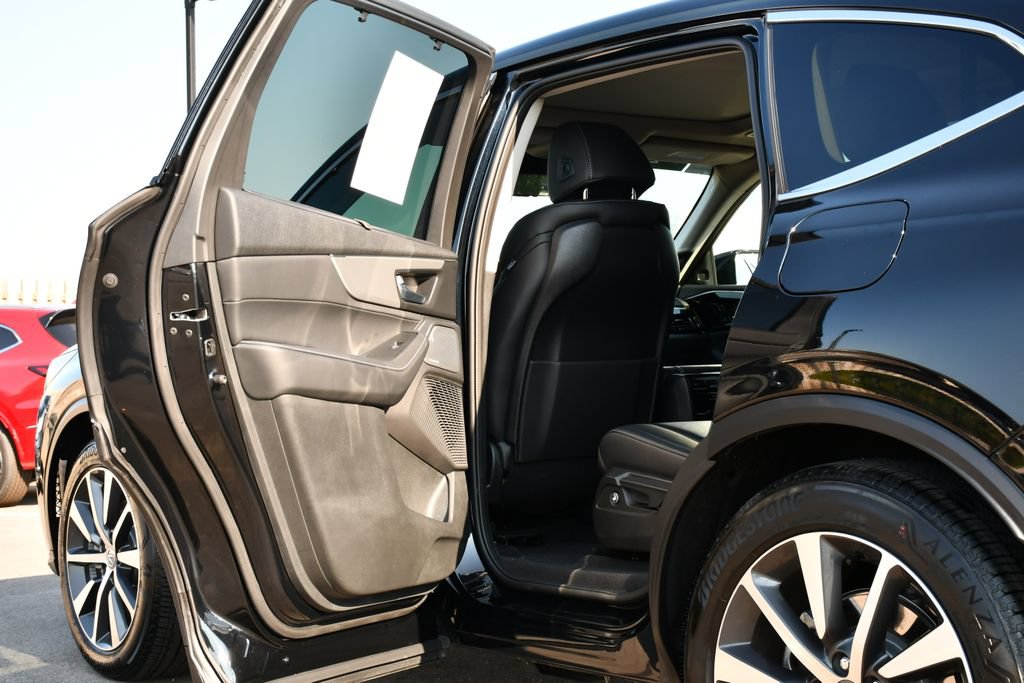 Certified 2026 Acura MDX w/ Technology Package FWD image 25