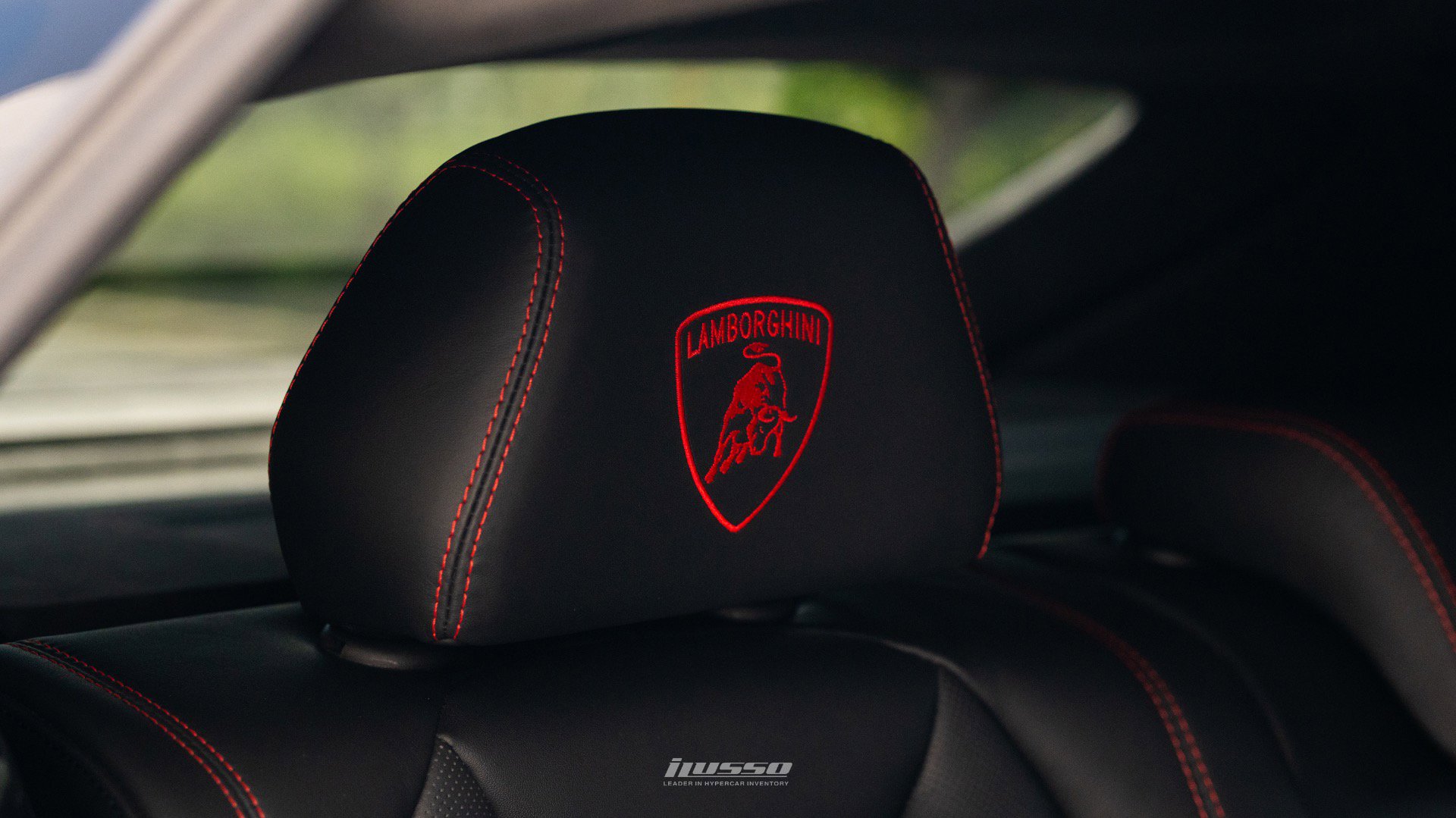 Used 2021 Lamborghini Urus image 52