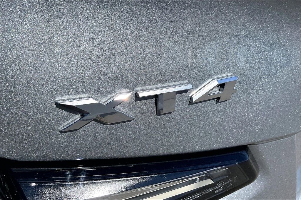 Used 2024 Cadillac XT4 Sport image 33