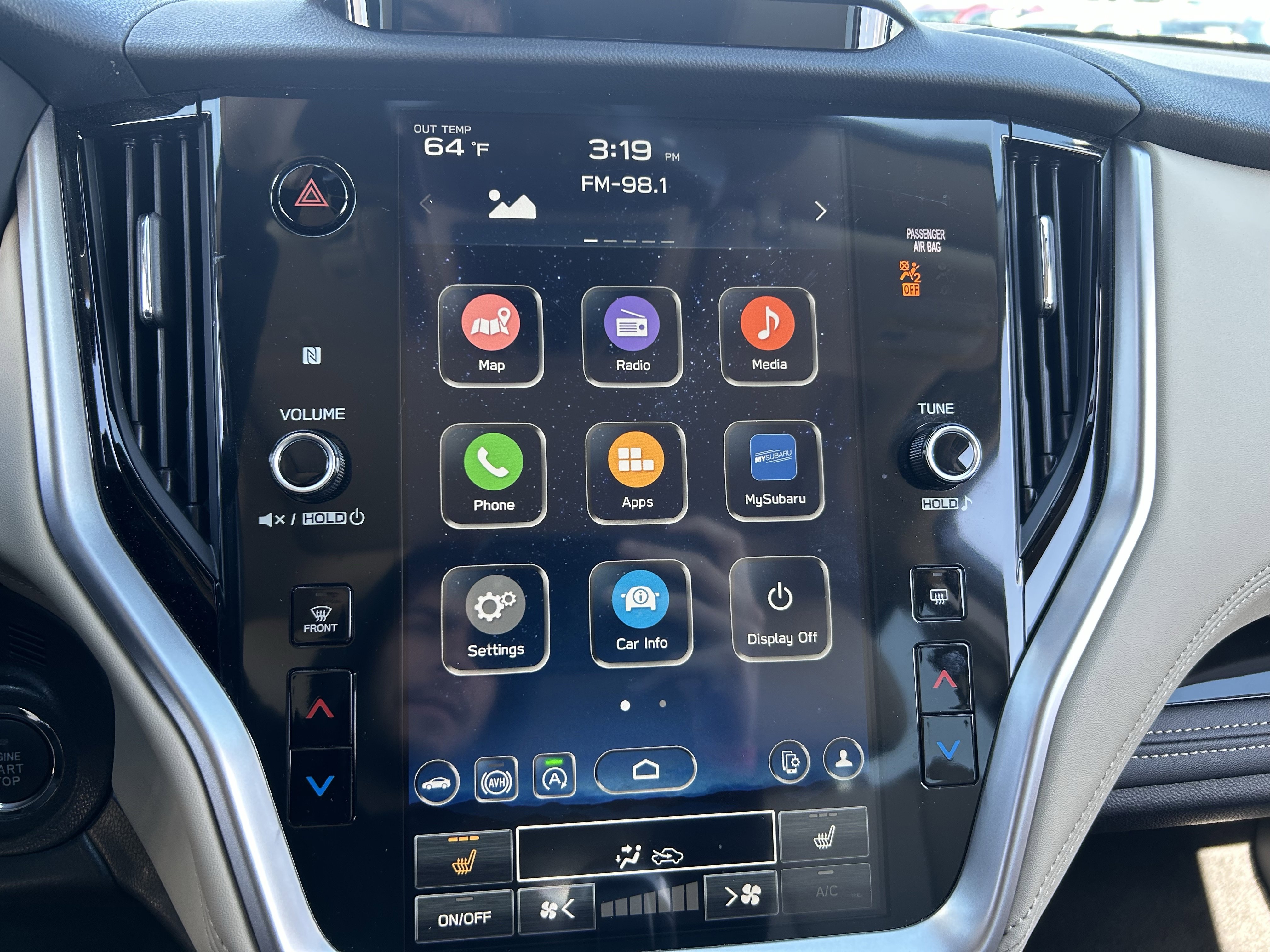 Used 2023 Subaru Outback Limited image 12