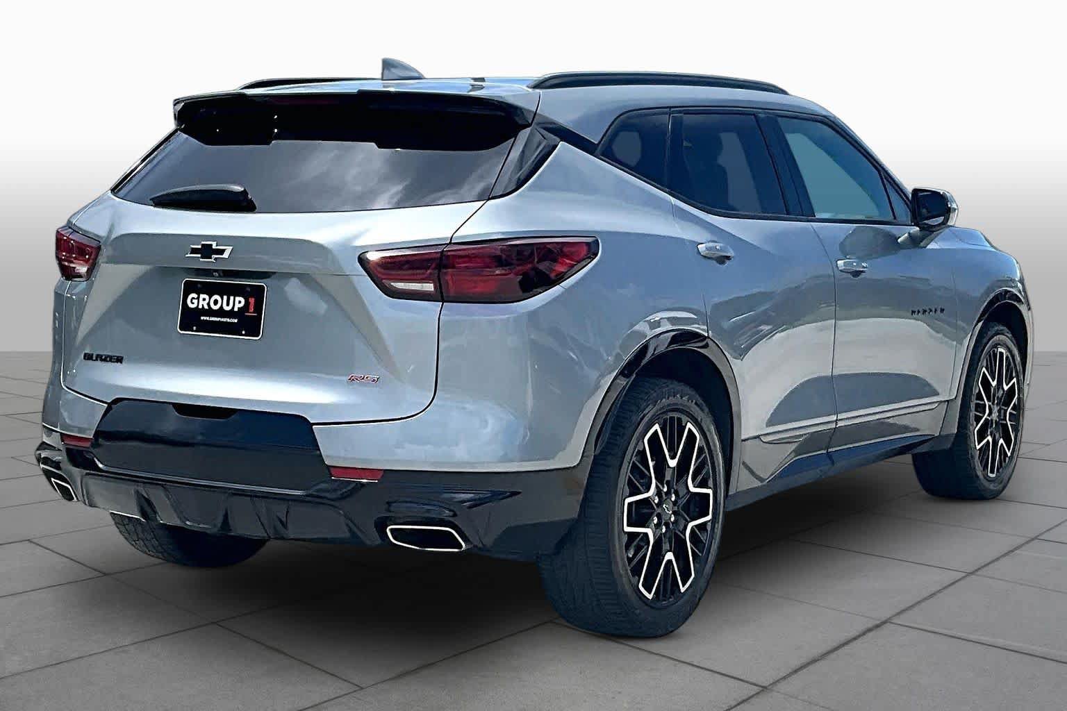 Used 2023 Chevrolet Blazer RS w/ Enhanced Convenience Package FWD image 13