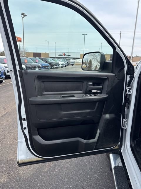 Used 2022 RAM 3500 Tradesman AWD/4WD image 15