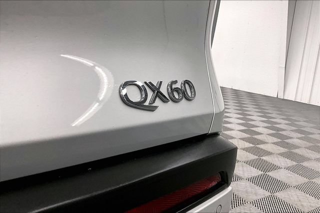 Used 2023 INFINITI QX60 Luxe AWD/4WD image 9