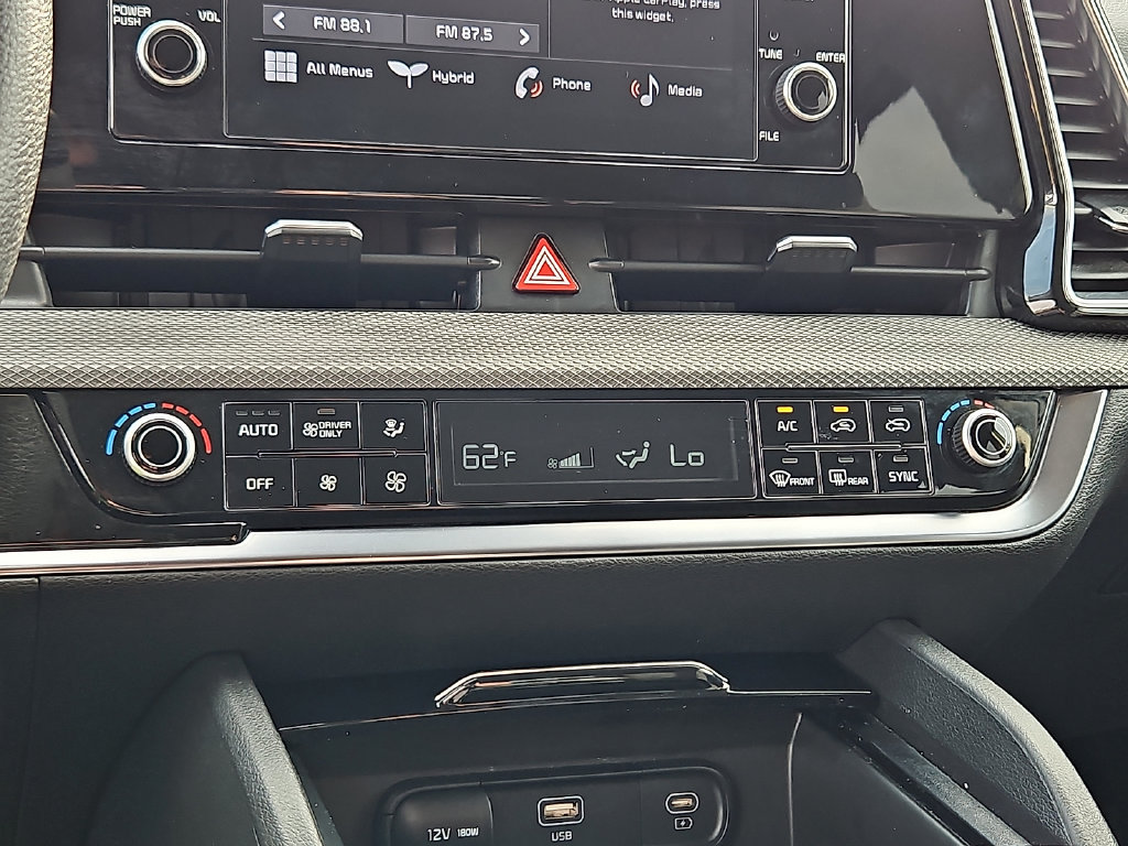 Certified 2023 Kia Sportage LX AWD/4WD image 17