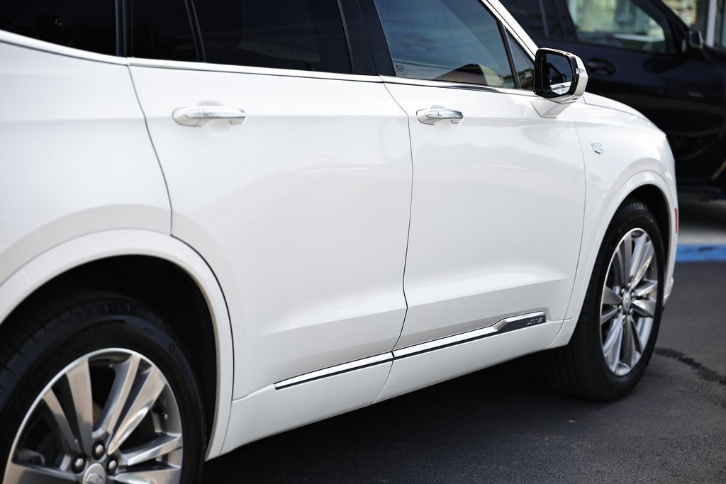 Used 2024 Cadillac XT6 Premium Luxury w/ Technology Package image 8
