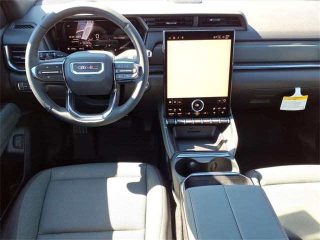 New 2026 GMC Terrain AT4 w/ LPO, Floor Liner Package image 13