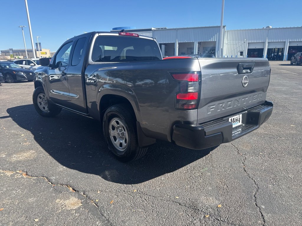 Used 2022 Nissan Frontier S image 5